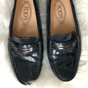 Tod’s Gommino Driving Shoe / Navy Patent